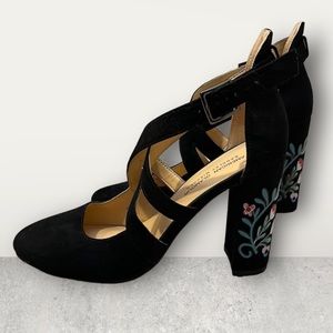 Like new American Glamour heels - size 7.5